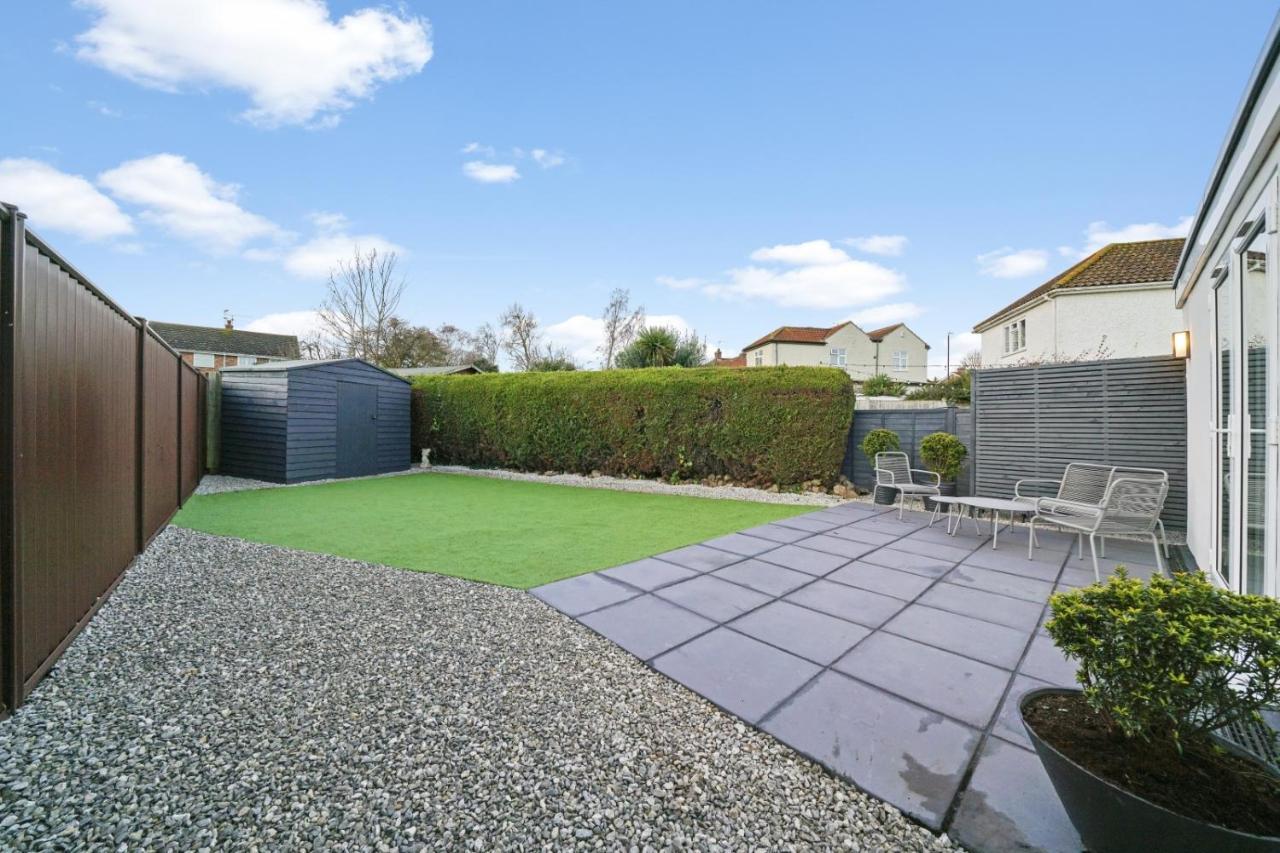 Modern Bungalow In Maidstone Sleeps 5 With Free Parking Zewnętrze zdjęcie