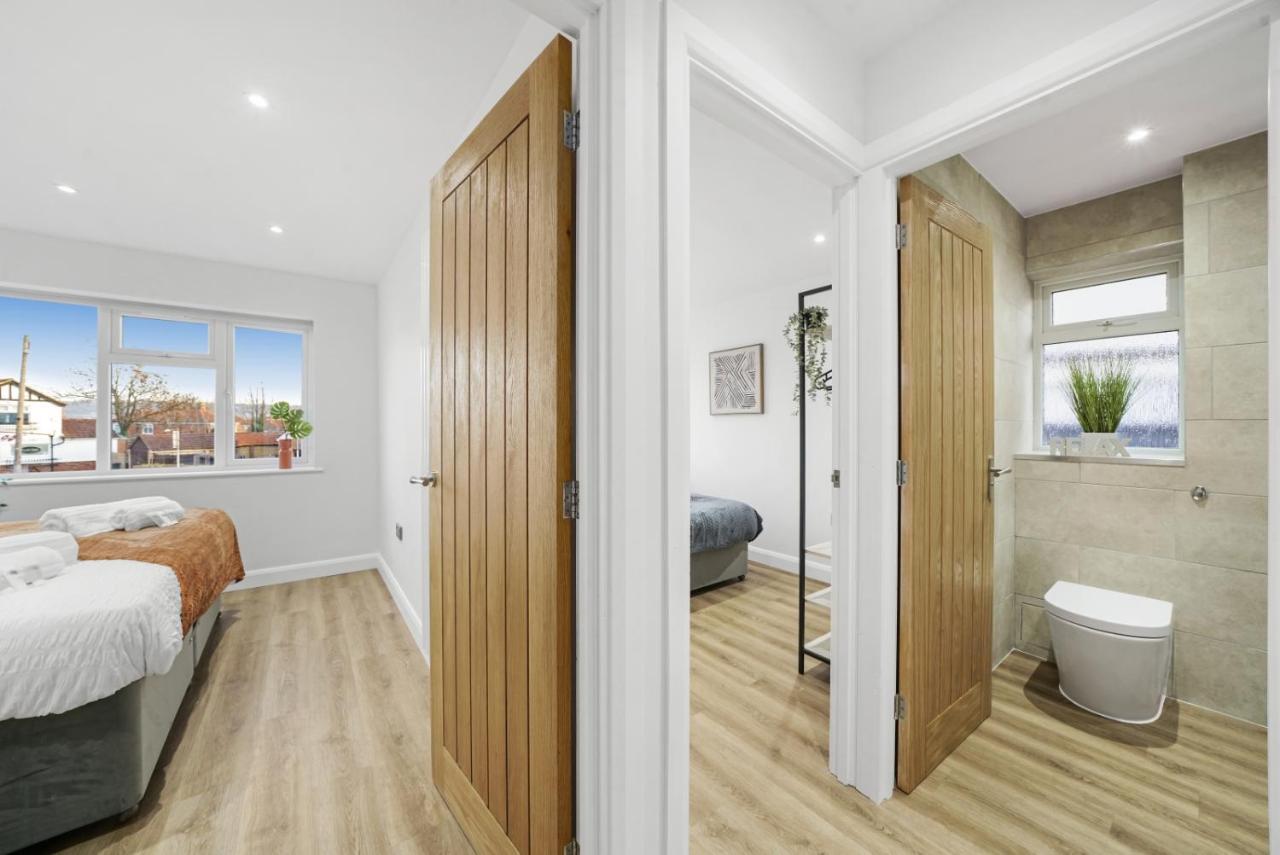 Modern Bungalow In Maidstone Sleeps 5 With Free Parking Zewnętrze zdjęcie