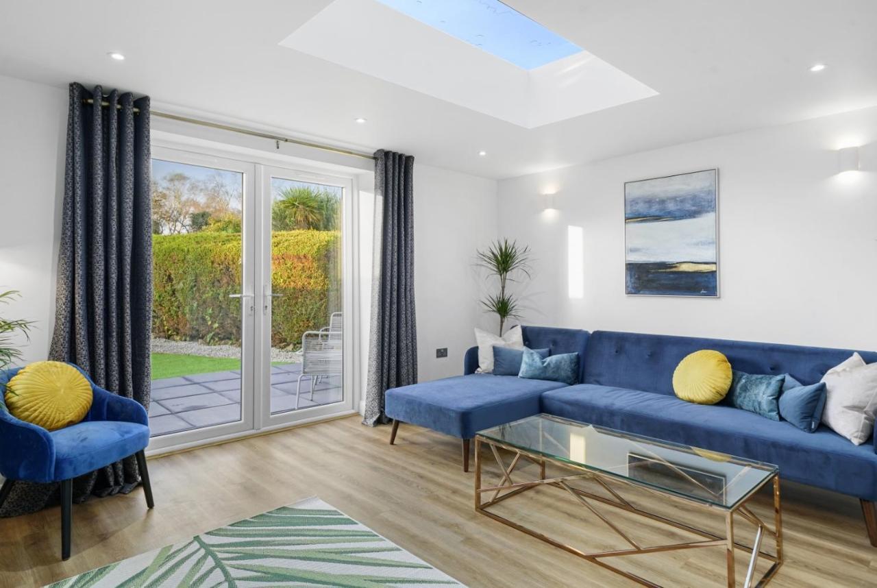 Modern Bungalow In Maidstone Sleeps 5 With Free Parking Zewnętrze zdjęcie